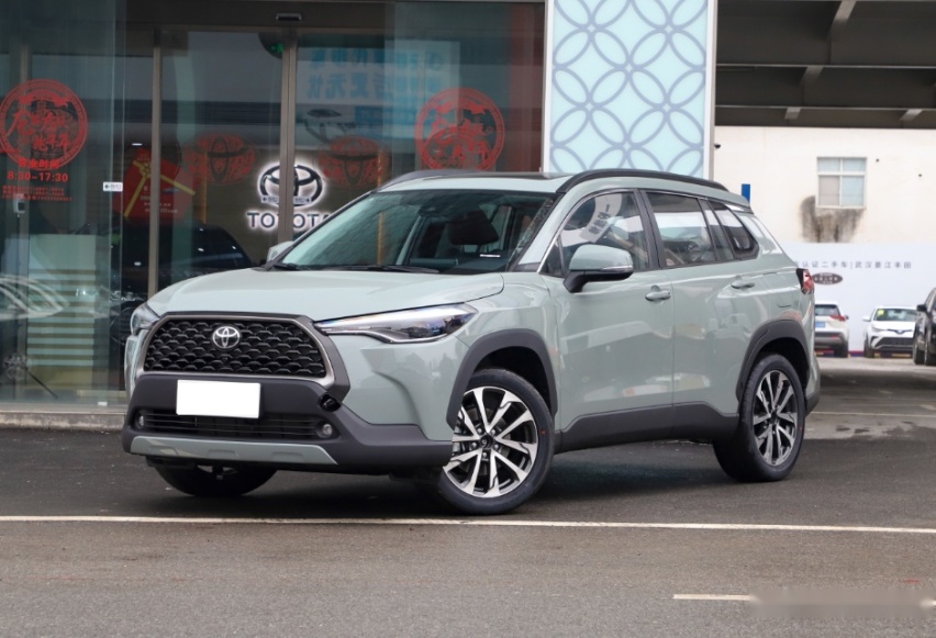 丰田为国人打造的亲民SUV，2.0L+CVT，省油耐用，不到13万开走