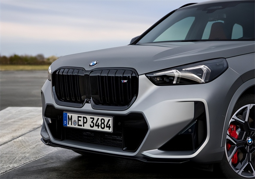 宝马2.0T发动机的最高调校 新款宝马X1 xDrive M35i官图