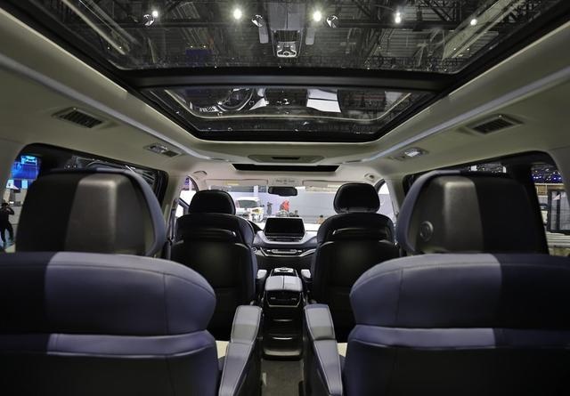 棋逢对手？上汽大通MAXUS G20正面对决传祺GM8