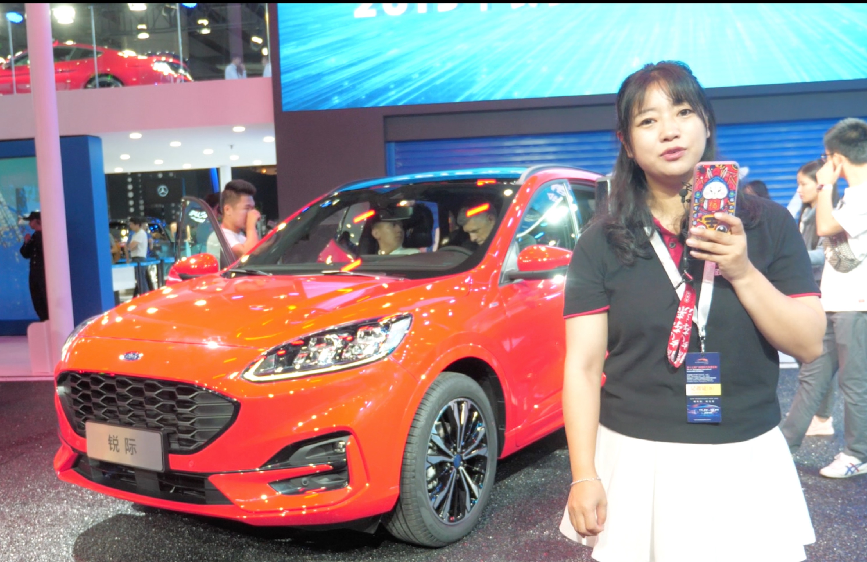 ���ؑ�(zh��n)�Լ�(j��)�ذ�܇�͡����J�H�_����ʮ�fԪ��(j��)����SUV�߶��Ј�