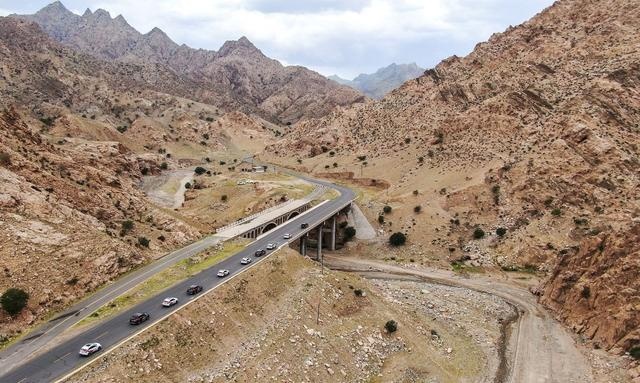 6天自驾 我开着缤智和冠道跑了环塔拉力赛道
