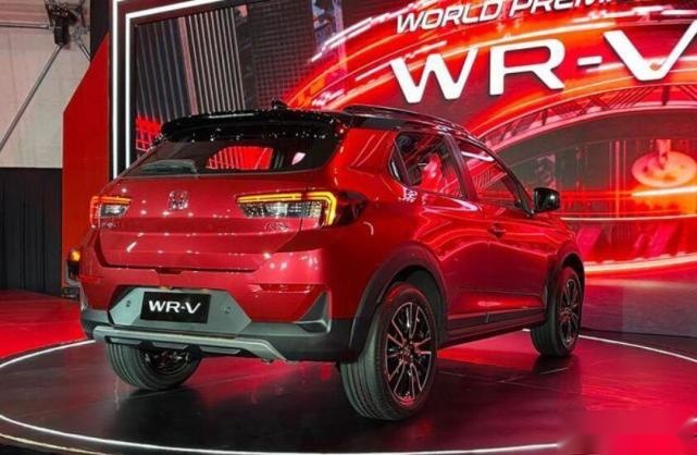 入门也时尚！搭载1.5L发动机，全新本田WR-V正式首发