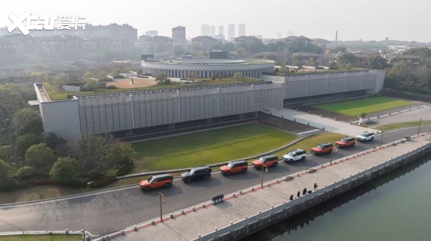 福特智趣烈马22.98万起，承包你的露营自由！