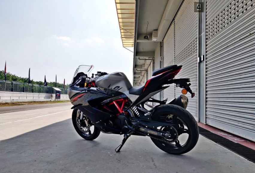 印度TVS 2020 Apache RR 310 全球首测
