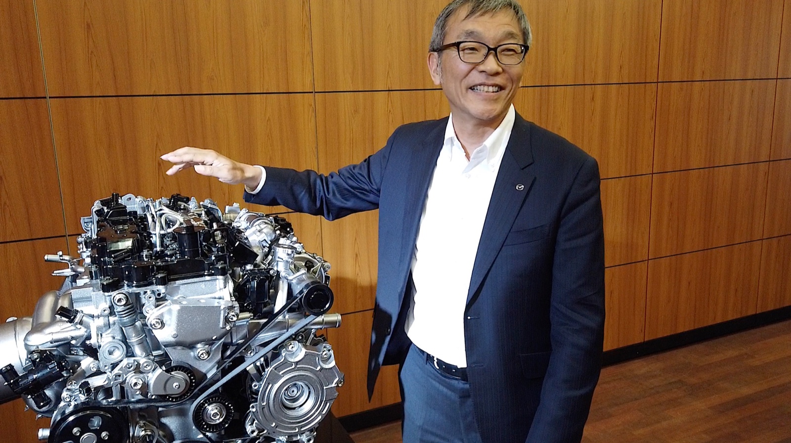 PSKYACTIV-X棬 R__lLfһf