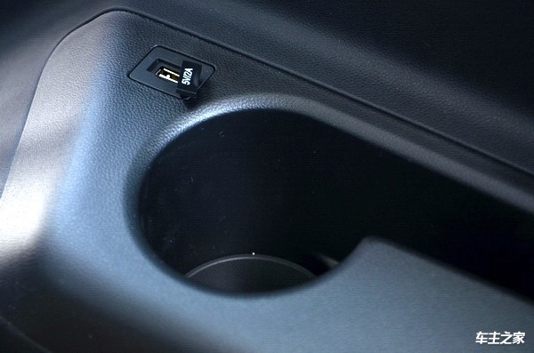 宝骏530七座试驾 实用做到极致的紧凑型七座SUV