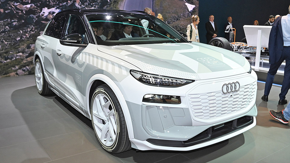 Q6 e-tron�����a�������¼��g��߀����4��ǰ����˹����