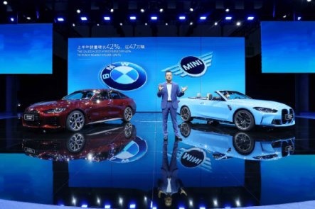 驾驶乐趣依旧无人能敌！快评宝马2021成都车展新车