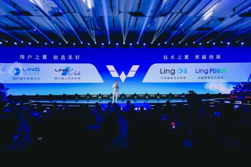 中国五菱：薛海涛继续蛰伏、周钘奋力摇旗为哪般？