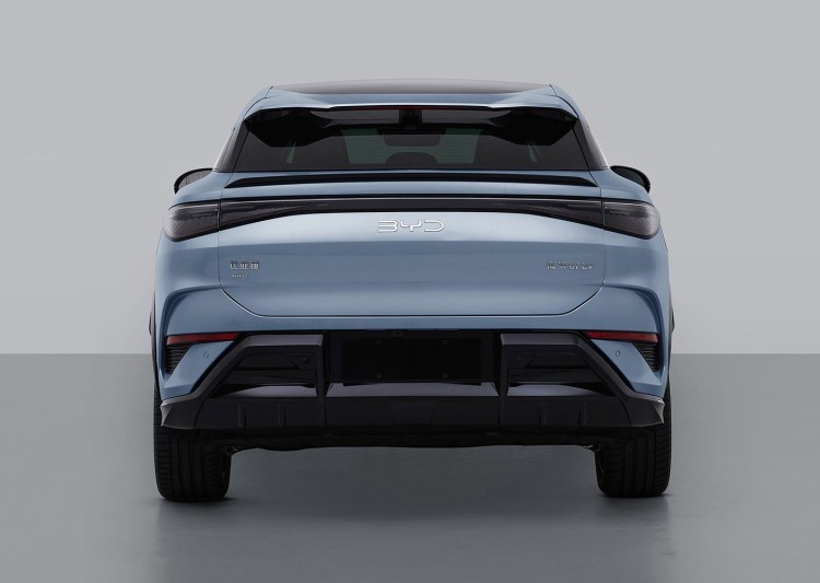 比亚迪2024年继续“上硬菜”，7款纯电车＆插混车