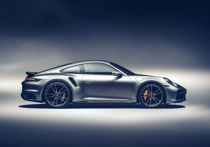 最新车讯：全新911 Turbo发布！宝马新车帅不帅？
