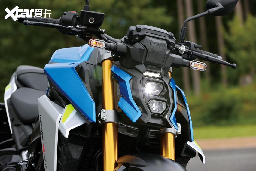 水冷四缸150马力 车头堆叠大灯设计更狂野 铃木gsx S1000街车 爱卡汽车爱咖号