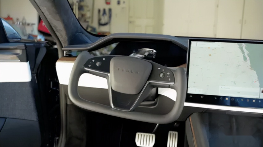 特斯拉Model 3配碳纤维轮毂，降低簧下质量更能刹得住？