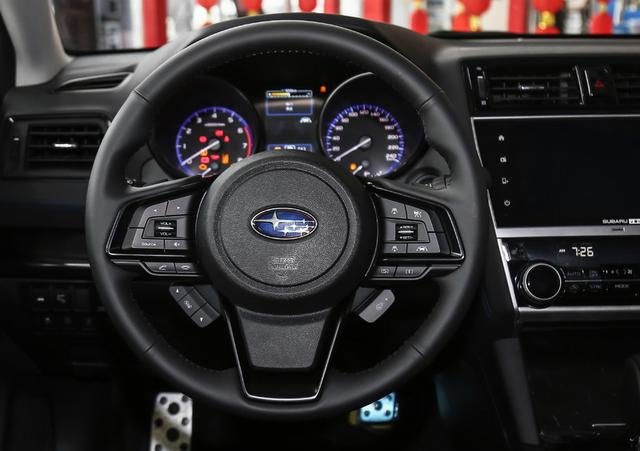 斯巴鲁力狮：一款价格不贵，但定位“尴尬”的车