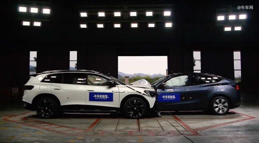一汽-大众ID.6 CROZZ与特斯拉Model Y 谁更适合咱们