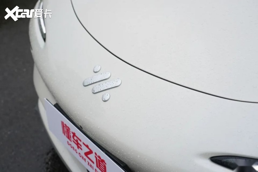 上汽智己L6，4轮转向，激光雷达！