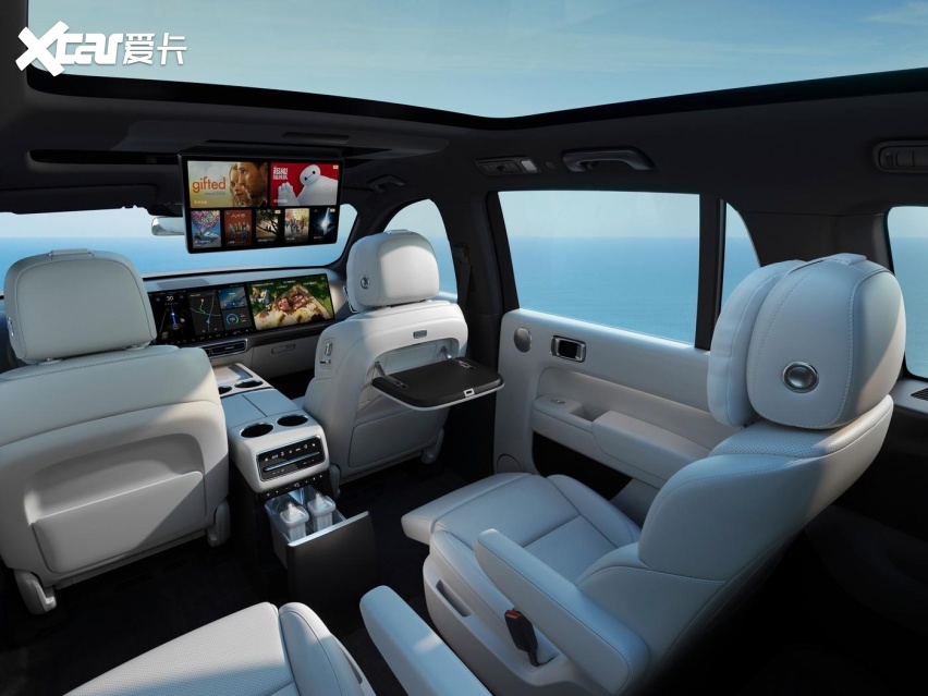 理想汽车10月交付突破4万辆，李想终于不用出去找工作了