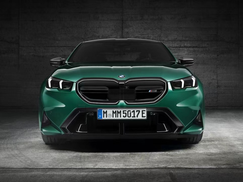 功能为先，驾趣至上 全新BMW M5高性能轿车将于成都演绎“BMW性能