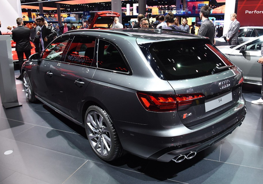 2020款奥迪S4 Avant车型