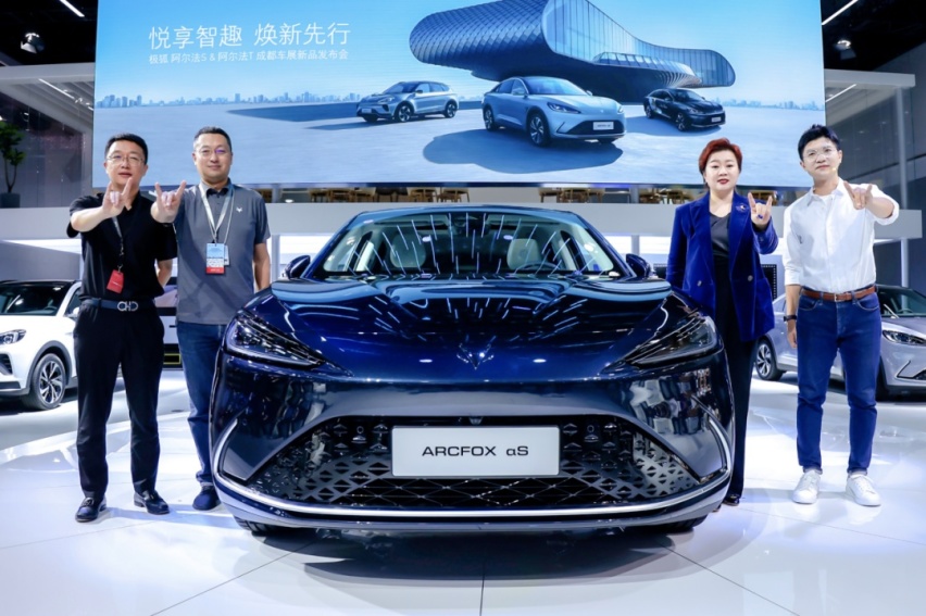 小王子和狐狸的故事，让汽车破圈玩法有了人文属性