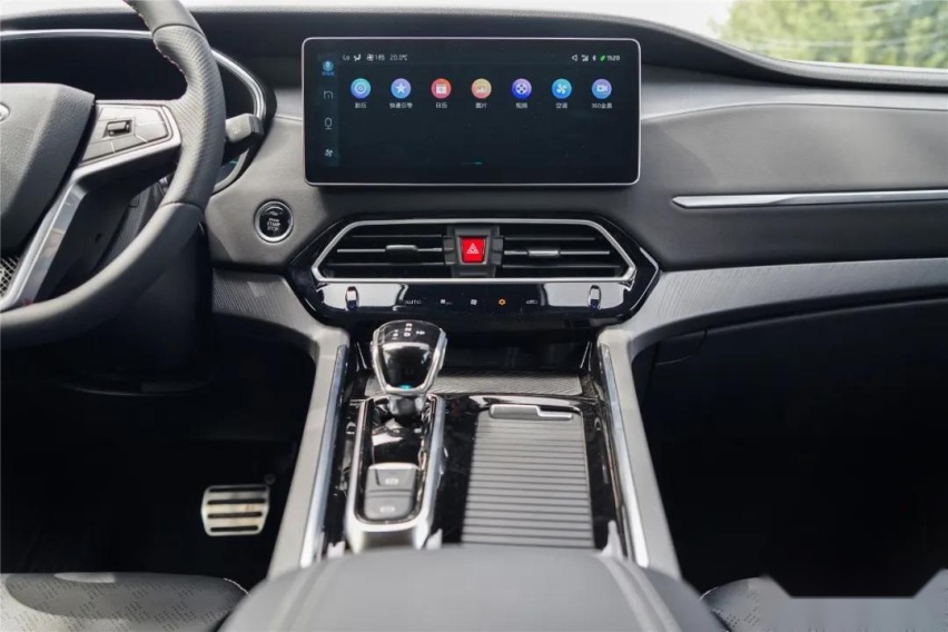 江淮3.0时代首款SUV，“德系血统”嘉悦X7能不能起势？