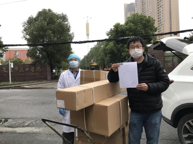 WEY品牌助攻无所WEY聚家园护卫队守家园，每日奋战20小时