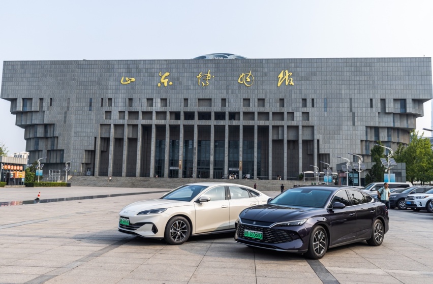 惊！比亚迪第五代DM技术百公里油耗仅2.9L？快来看揭秘！