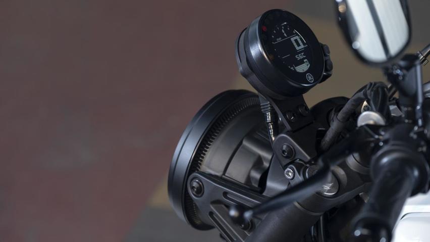 2022款雅马哈XSR700详解，复古中排量，水冷双缸动力