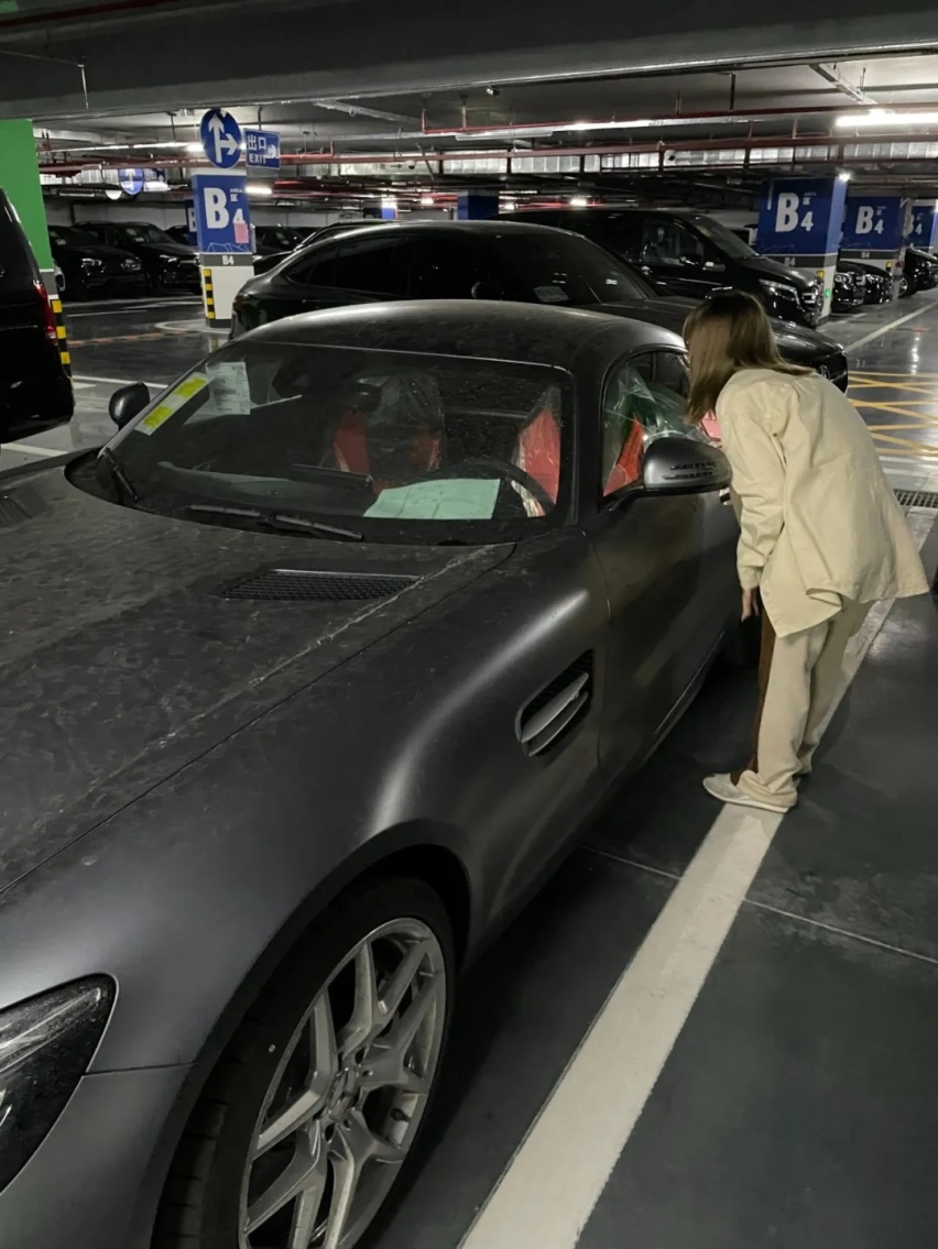 油耗堪比纳智捷的梅赛德斯-AMG GT，两天一箱98你受得了吗？