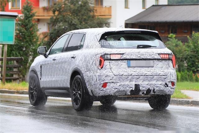 领克版XC90谍照曝光，七座中大型ＳＵＶ，若22万起售会香吗？