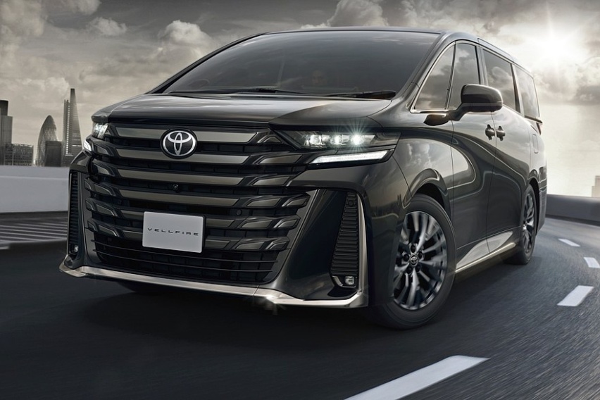 丰田 埃尔法 全新入门车型价格出炉！确认新增 2.5 升 PHEV 插