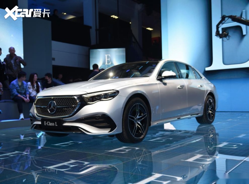 全新奔驰e级长轴距版车型正式开启预售 45.00-54.00万元