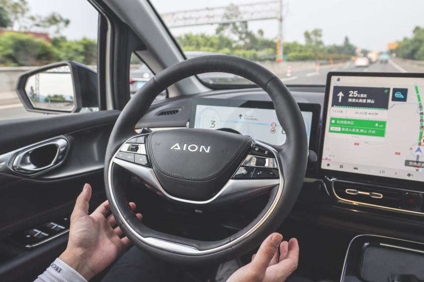 试AION V Plus：新智能/倍速电池配齐，没对手？
