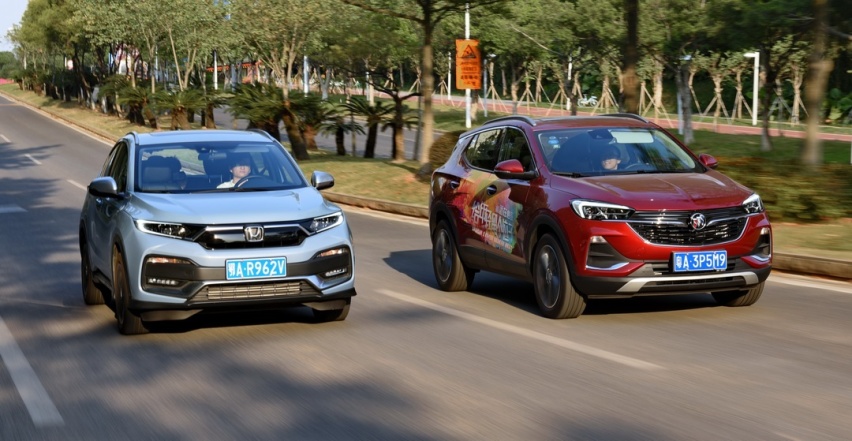 都是新款刚上市，15万买SUV，这两款精致实用值得一看！