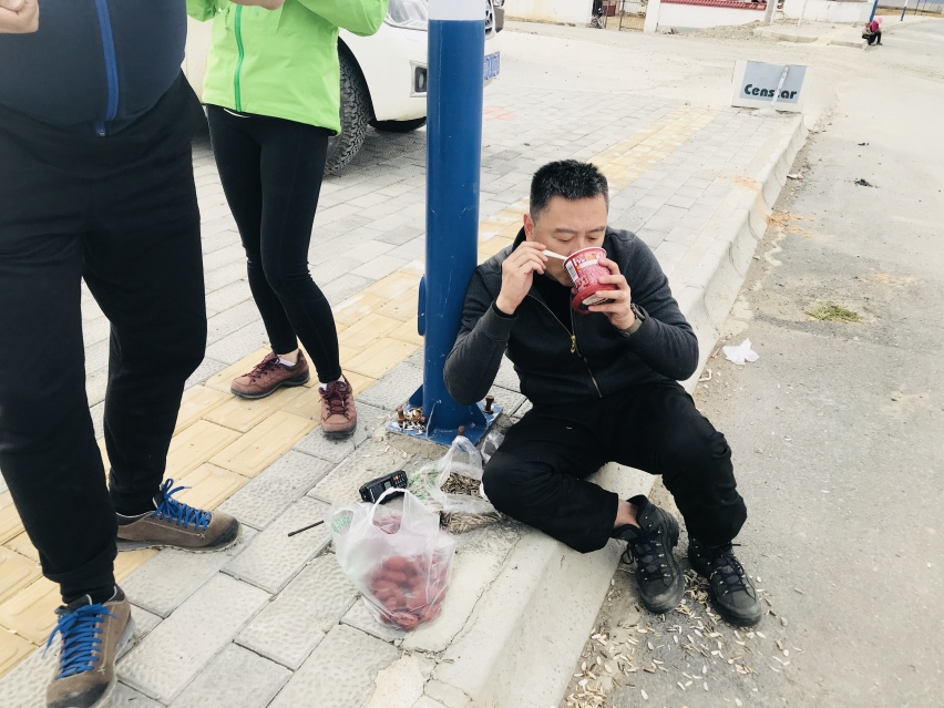 带着MAN卡与乌尼穿越哈拉湖无人区之旅～（上）