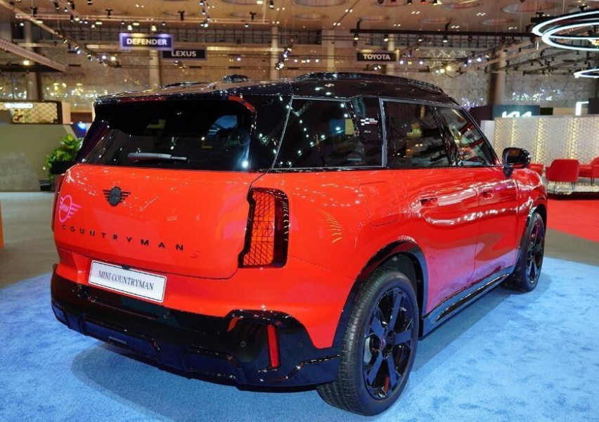 开启MINI家族新征程，全新MINI JCW COUNTRYMAN上市