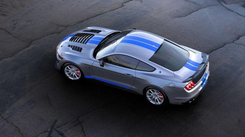 外观炫酷，性能暴增，福特Shelby Mustang GT500KR惊