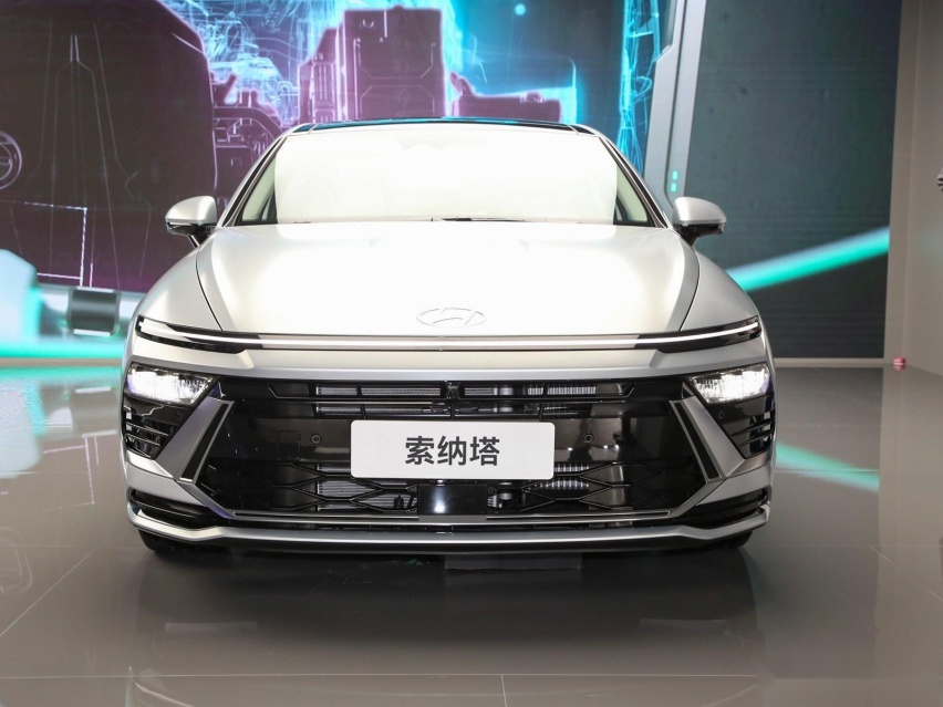 现代还是想翻身！全新索纳塔来了，外观、内饰大升级，明年上市