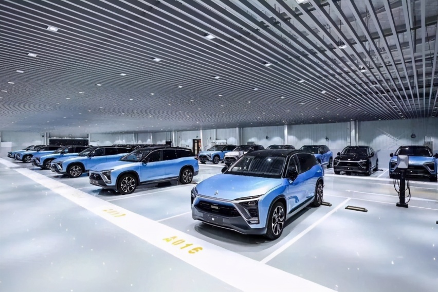 香橼做空蔚来汽车,股价应声下跌,蔚来如何应对?