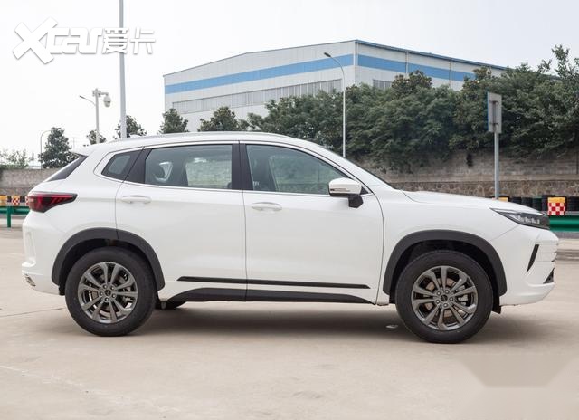“真正耐开的国产SUV”，10万出头就能买，底盘厚实动力充沛