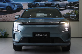 捷途山海L7 PLUS来了，满油满电跑1700km，11.99-16.19万，值吗？