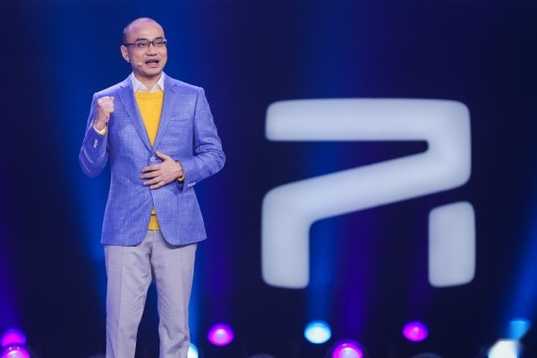 手势开天窗、APP一键唤车，全身黑科技的MARVEL R来了
