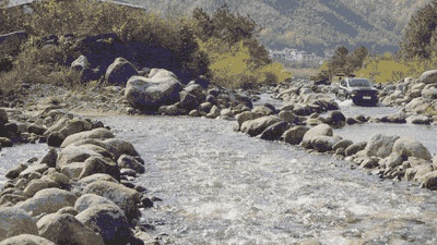 全新Jeep指南者1.3T对比大众途岳 小排量的竞赛