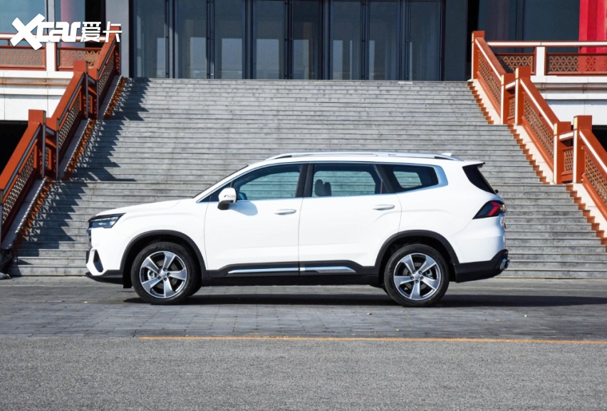 15万的SUV，吉利豪越到底怎么样？