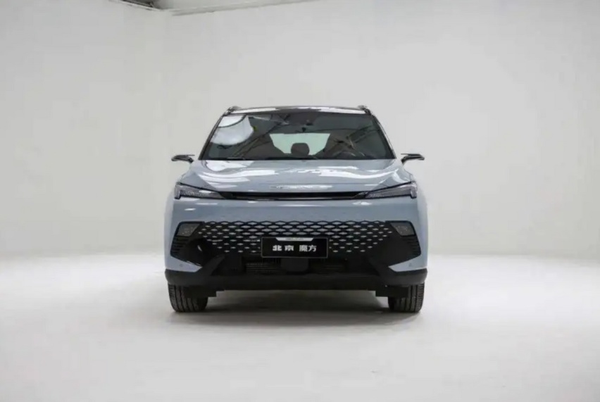 长安UNI-T珠玉在前，北京汽车“魔方”还剩多少胜算？