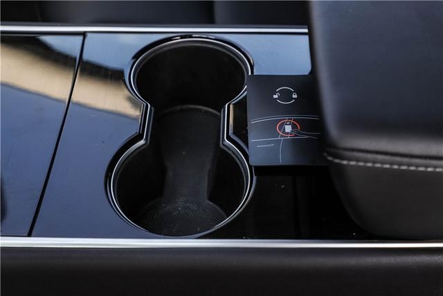 《电评车》Model 3:革燃油车的命,只是因为技术?