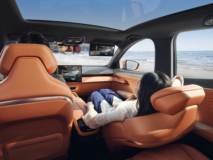 正面迎战比亚迪宋和特斯拉Model Y，深蓝S7有没有这个实力？