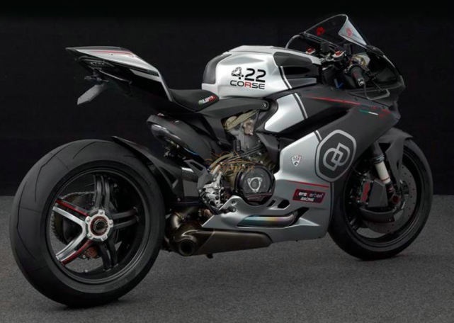 165公斤的超级跑车 杜卡迪PanigaleCorse422