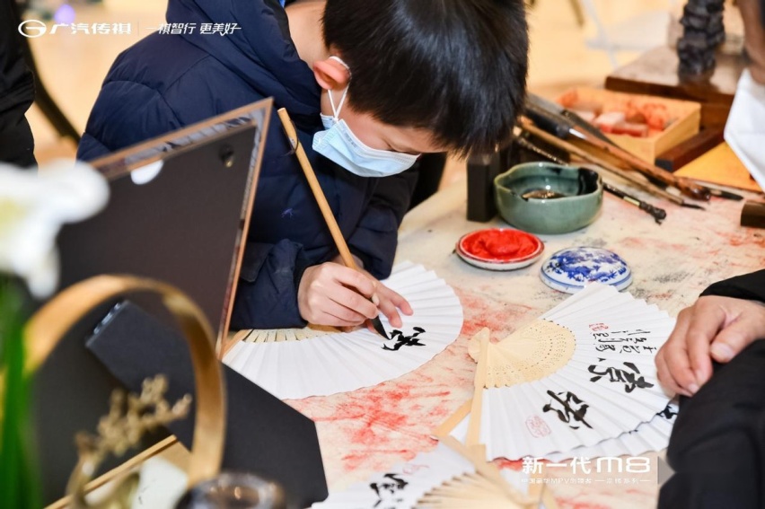 售价26.98～34.28万元，传祺M8宗师长沙区域正式上市