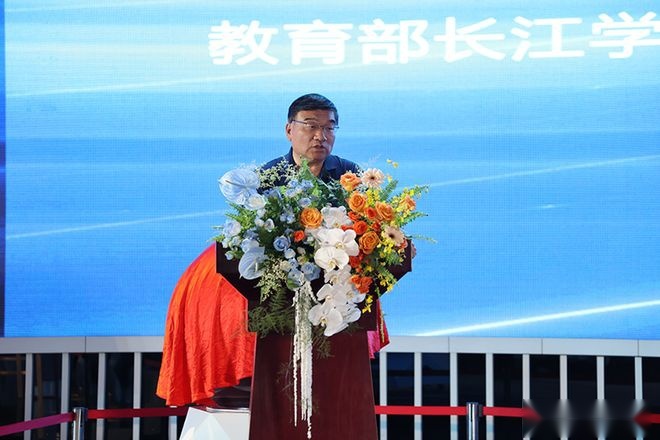 2023中国汽车品牌高峰论坛暨首届“中国汽车品牌年度榜”榜单揭晓